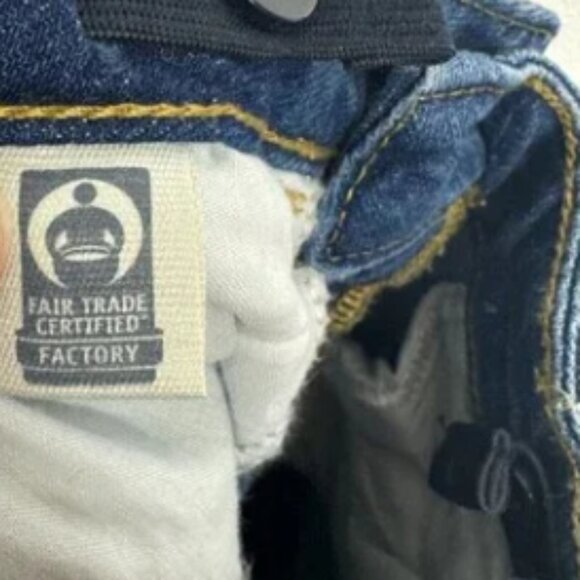 NWT Girls Art Class High Rise Relaxed Taper Distressed Ankle Jeans Size 10 - Picture 6 of 9